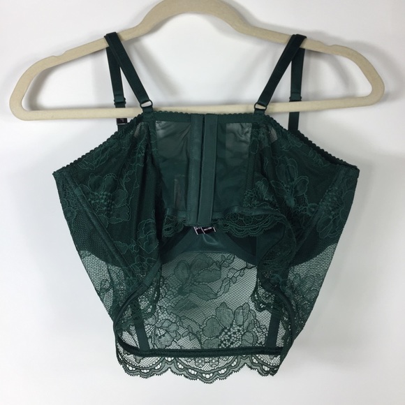 Victoria’s Secret Bombshell Lace Bustier Top 36C - Picture 11 of 13